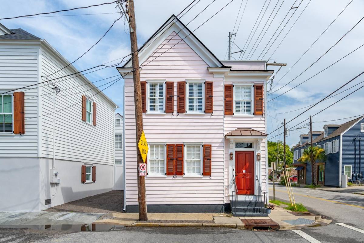 House for rent at 2 President Place #B-1, Charleston, SC 29403