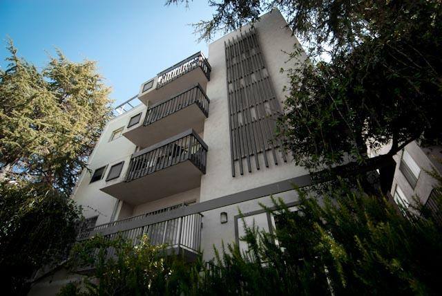 House for rent at 2525 Benvenue Ave #13, Berkeley, CA 94704