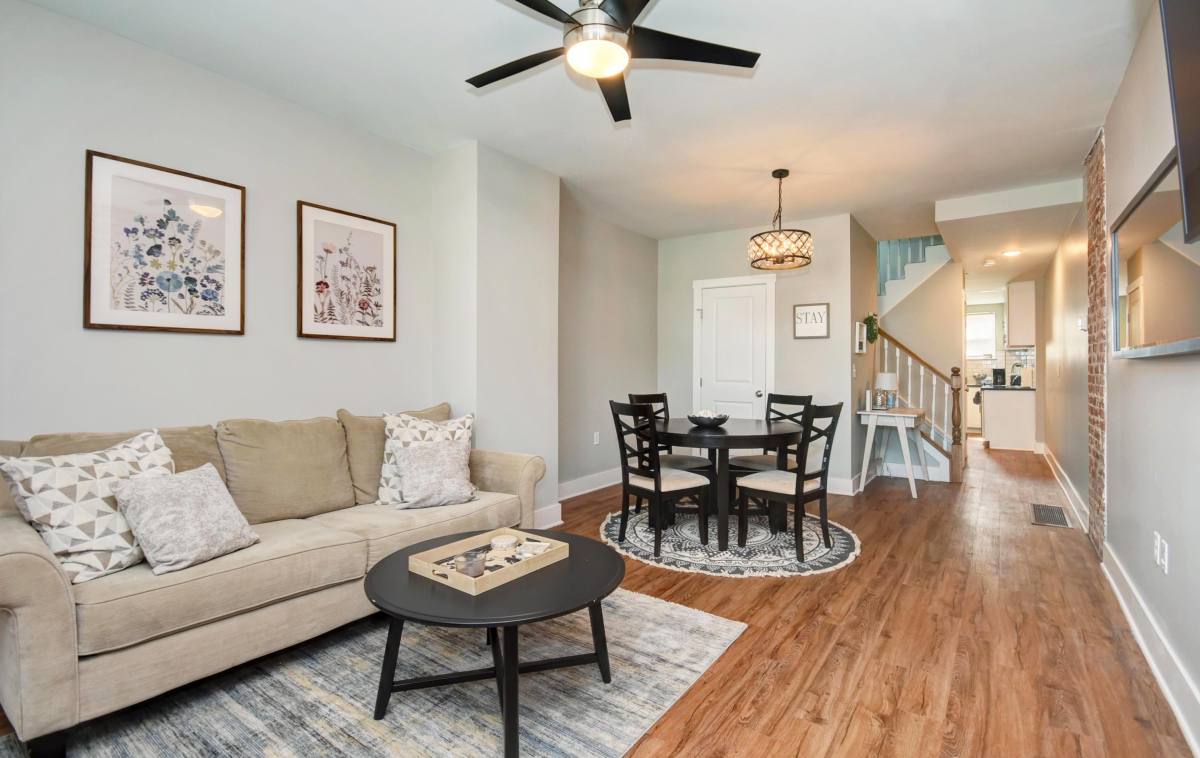 Townhouse for rent at 1621-31 Oak St #1623, Columbus, OH 43205