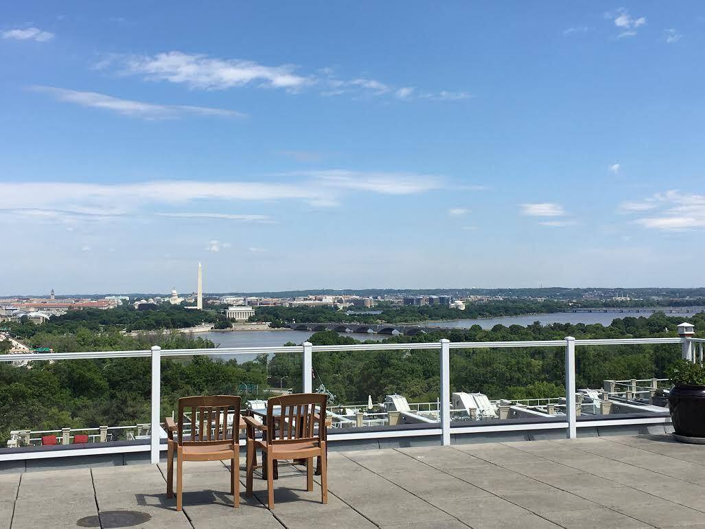 Apartment for rent at 1415 N Oak St, Arlington, VA 22209