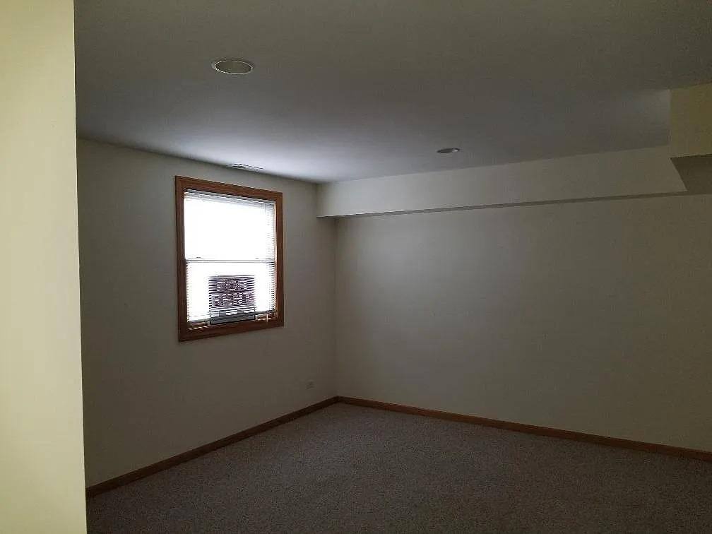 Apartment for rent at 9 S Spring St #B, Cary, IL 60013
