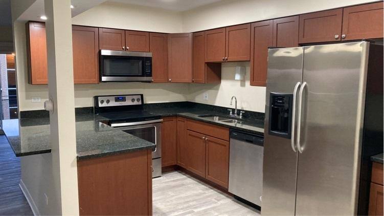 House for rent at 9955-57 S Cicero #304, Oak Lawn, IL 60453