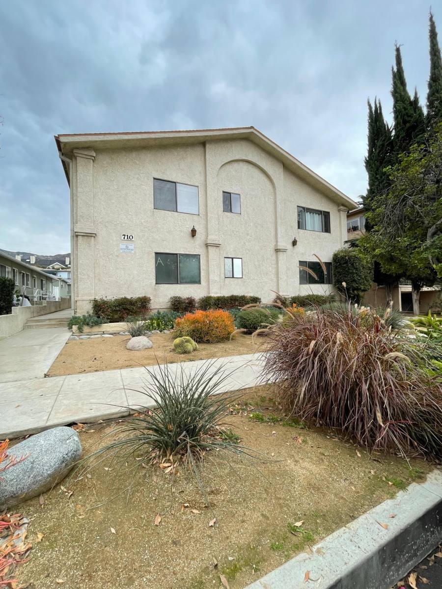 Apartment for rent at 710 S Fifth St #D, Burbank, CA 91501