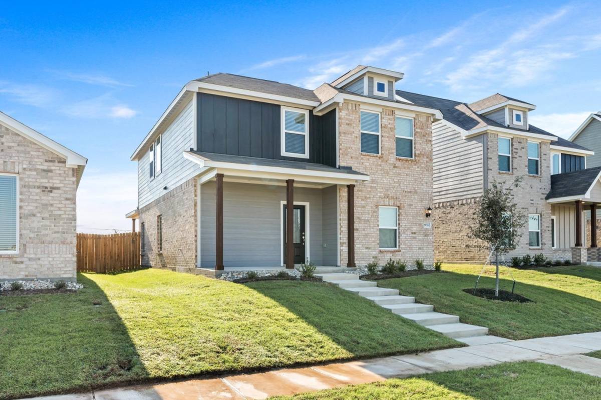 House for rent at 113 Magnolia Blvd, Hutchins, TX 75141