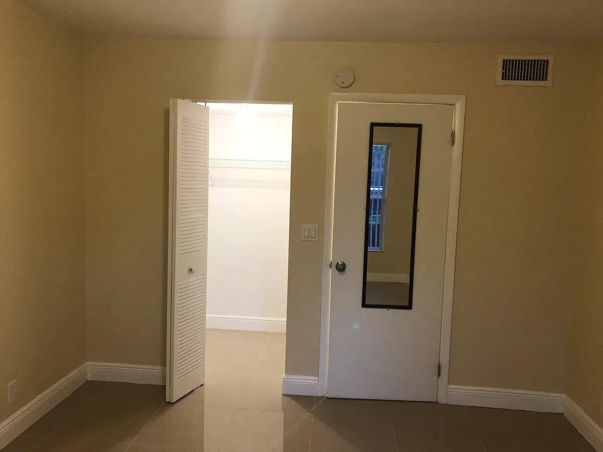 Apartment for rent at Casa Del Rio, 460 NW 20th St #114, Boca Raton, FL 33431