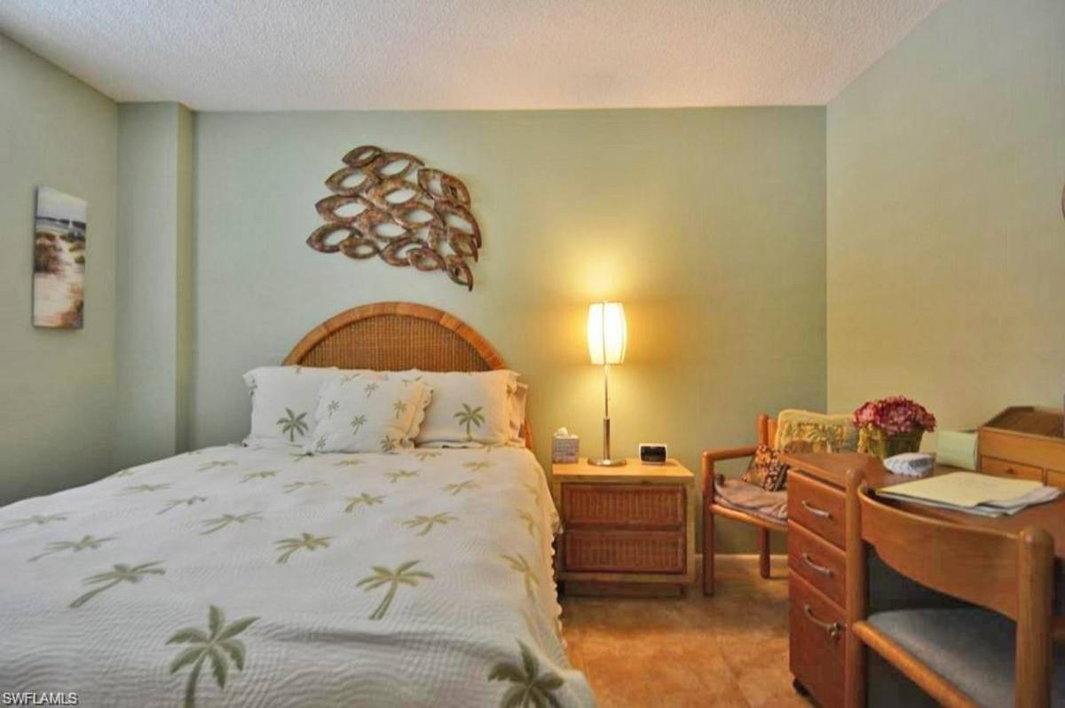 Condo for rent at 260 Seaview Court, Marco Island, FL 34145
