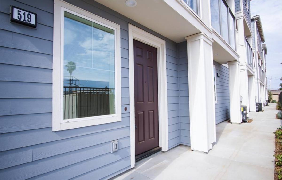 Townhouse for rent at 519 Sandpiper Way, Imperial Beach, CA 91932