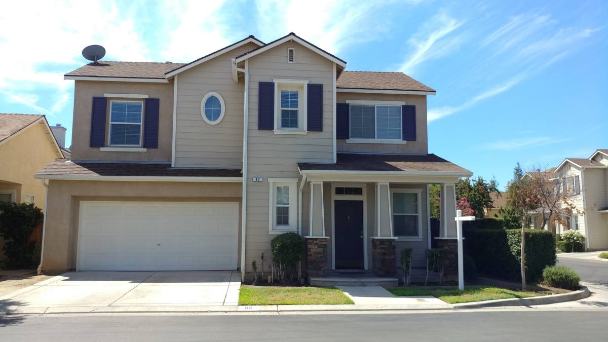 House for rent at 82 W Tivoli Lane, Clovis, CA 93619