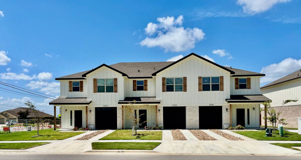 Townhouse for rent at 3308 Abraham Dr, Killeen, TX 76549
