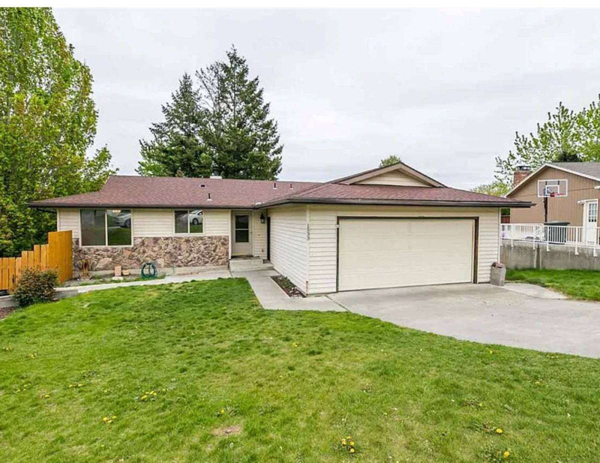 House for rent at 1533 Ridgeview Court, Richland, WA 99352