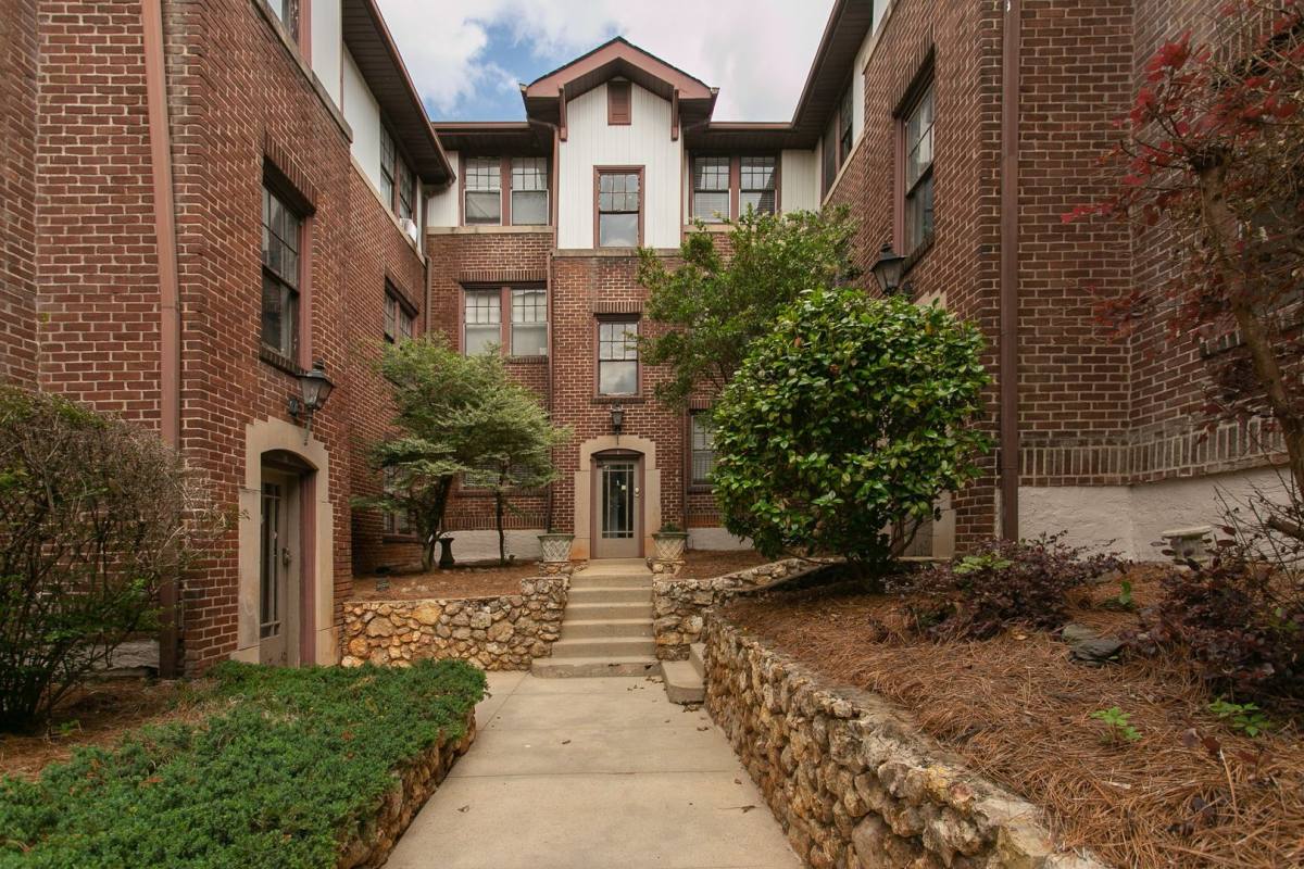 Apartment for rent at 2525 Highland Ave S, Birmingham, AL 35205