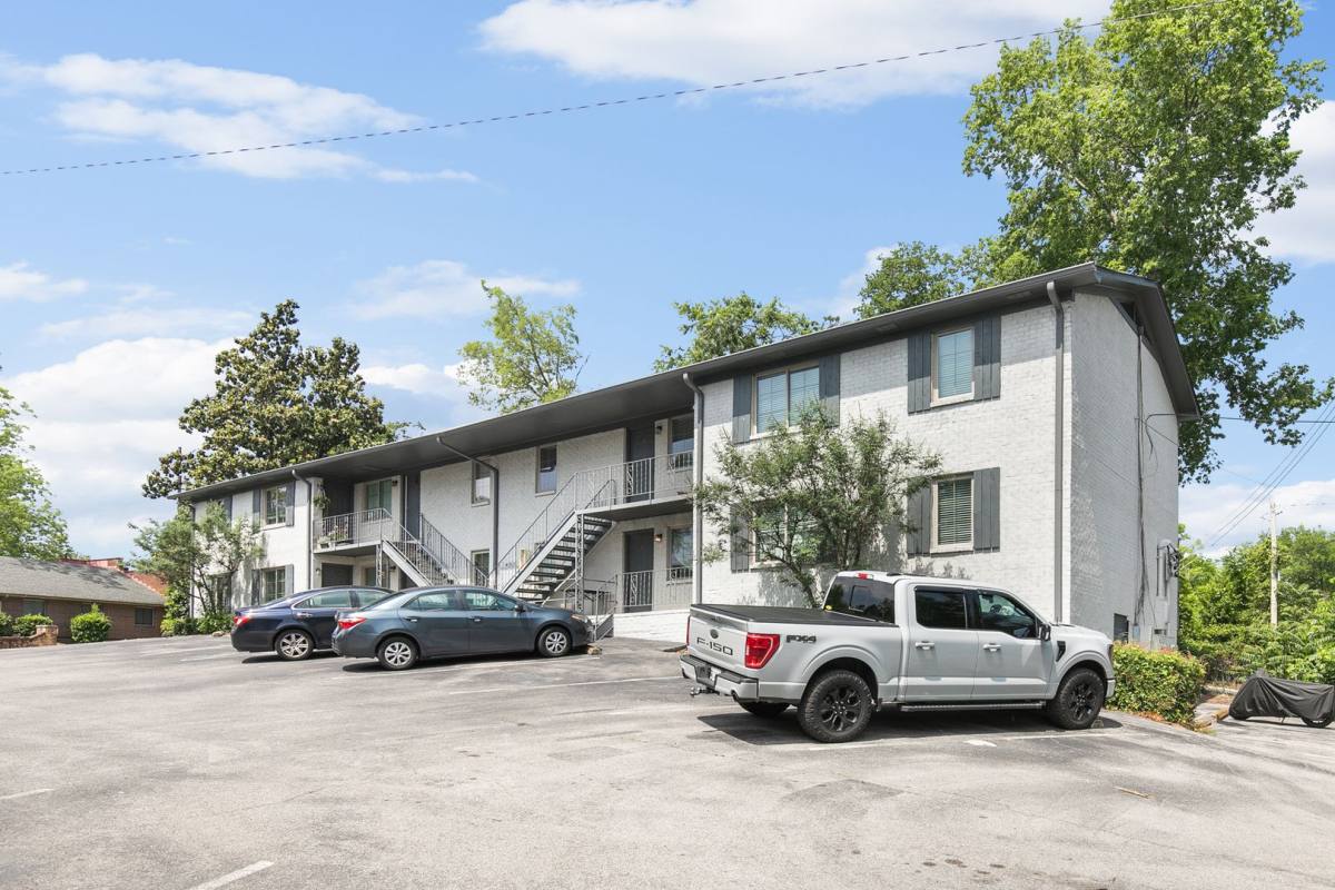 Apartment for rent at 4237-4241 5th Ave S, Birmingham, AL 35222