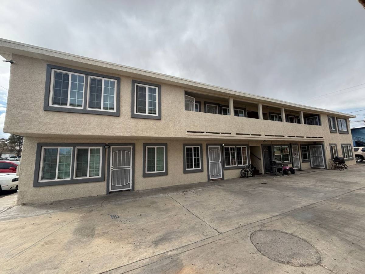 Apartment for rent at 1420 Putnam Ave, North Las Vegas, NV 89030