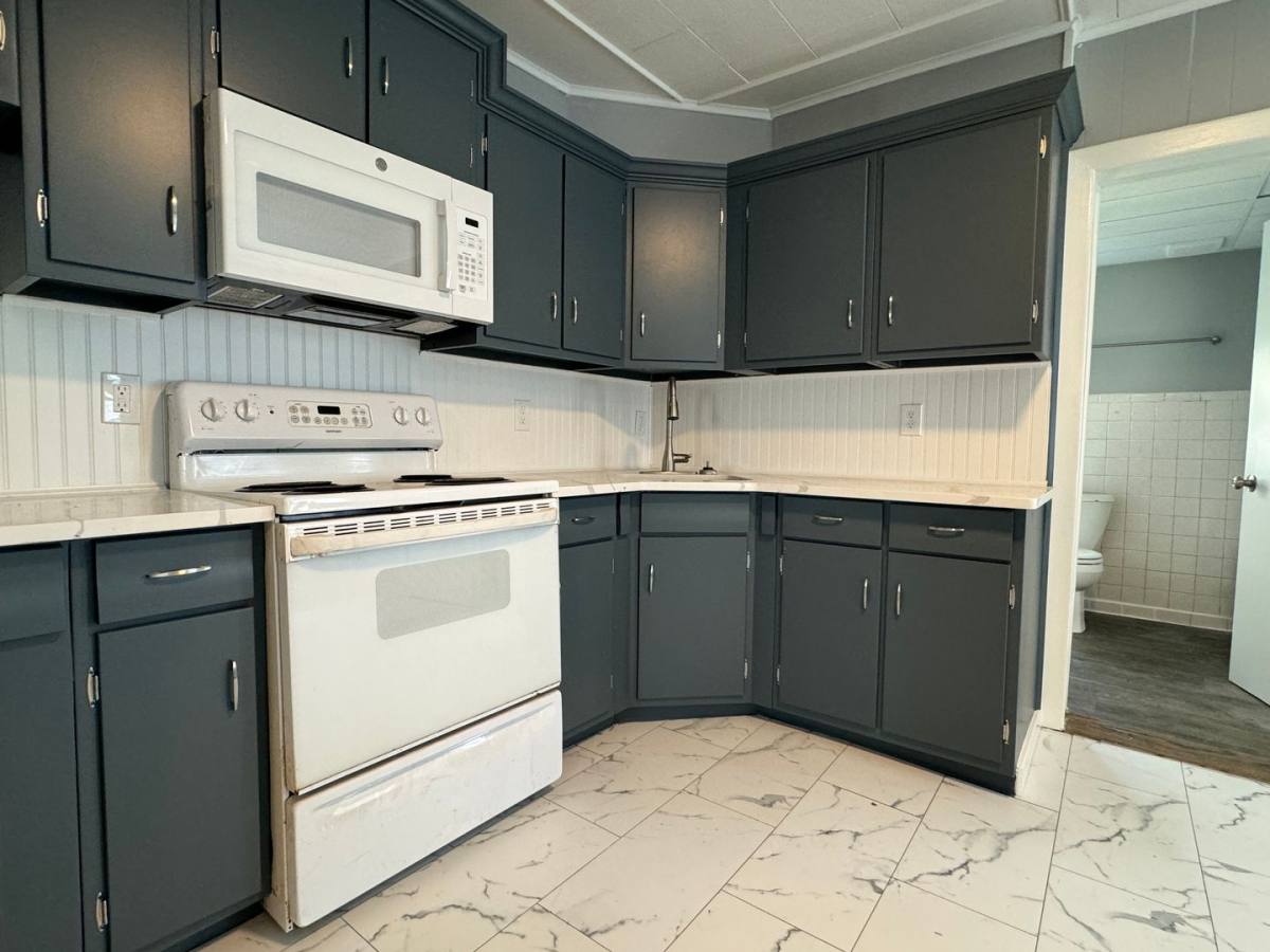 Apartment for rent at 178 N St, Emmaus, PA 18049