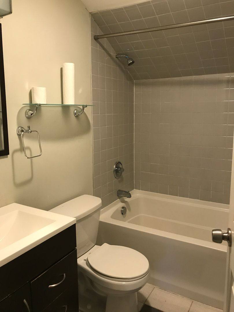 Apartment for rent at 30 Nash St, New Haven, CT 06511