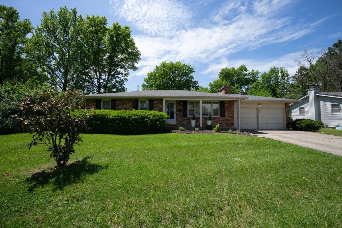 House for rent at 2001 Iris Dr, Columbia, MO 65202