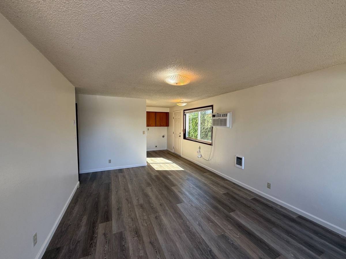 Apartment for rent at 654 656 NE Channon Ave, Roseburg, OR 97470