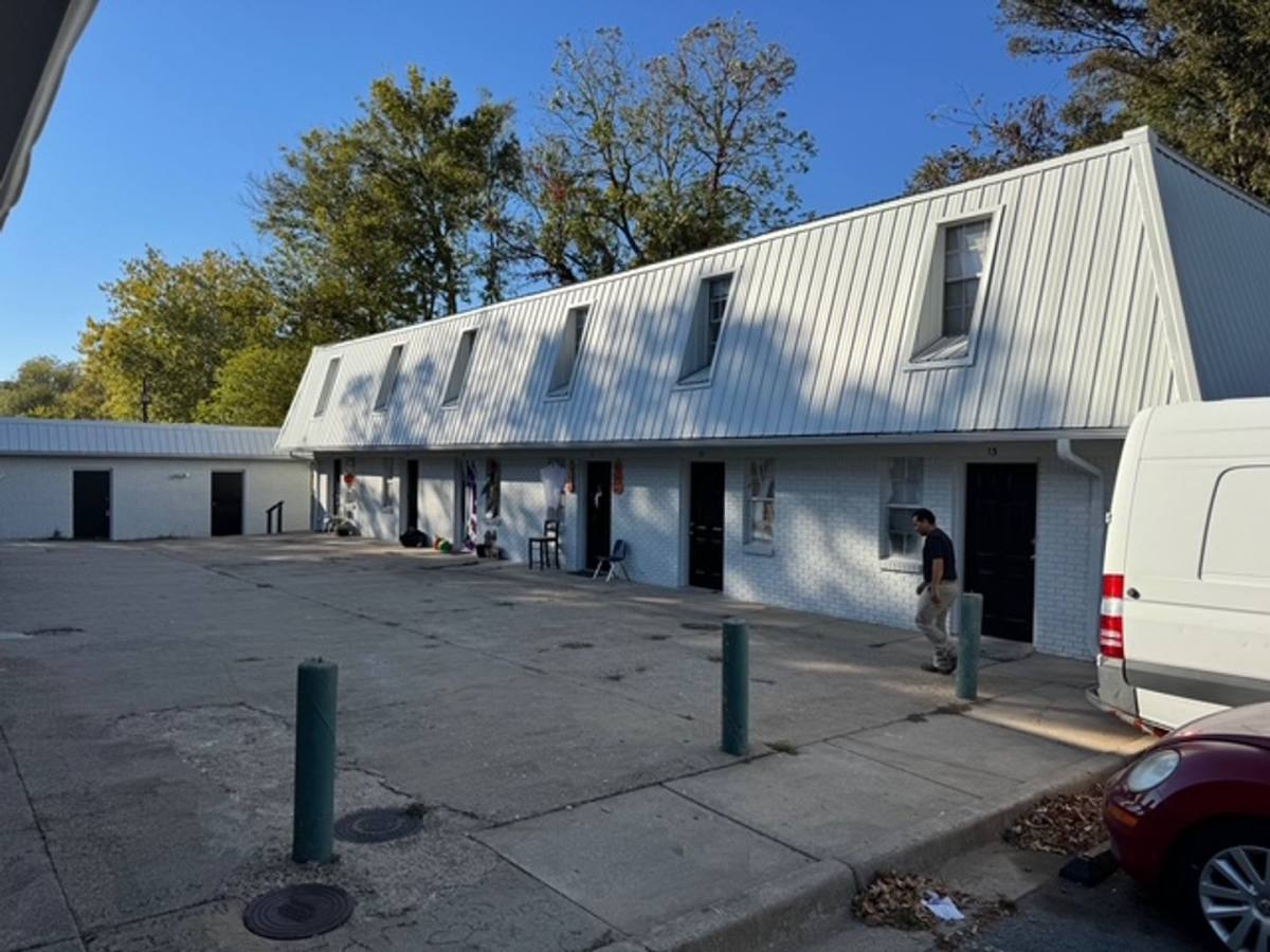 Apartment for rent at 4001 Camp Robinson Rd, North Little Rock, AR 72118