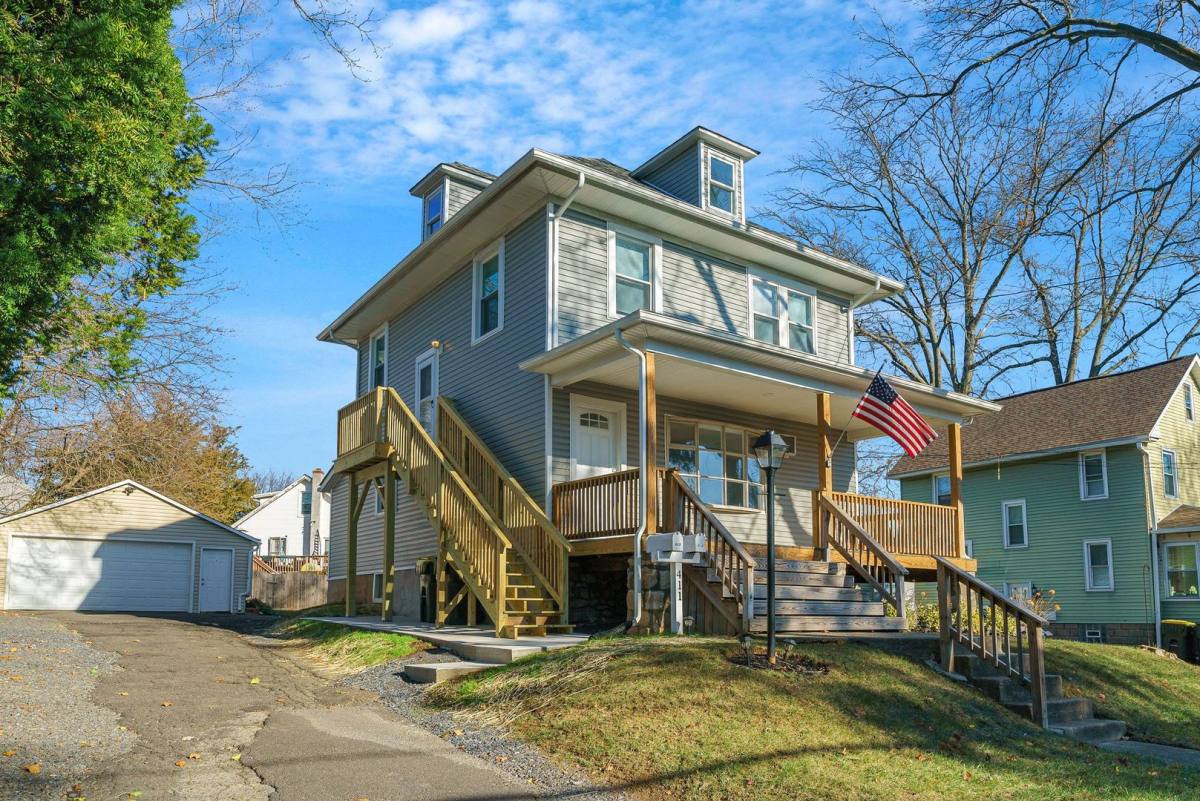 Apartment for rent at 411 Vincent Rd, Willow Grove, PA 19090