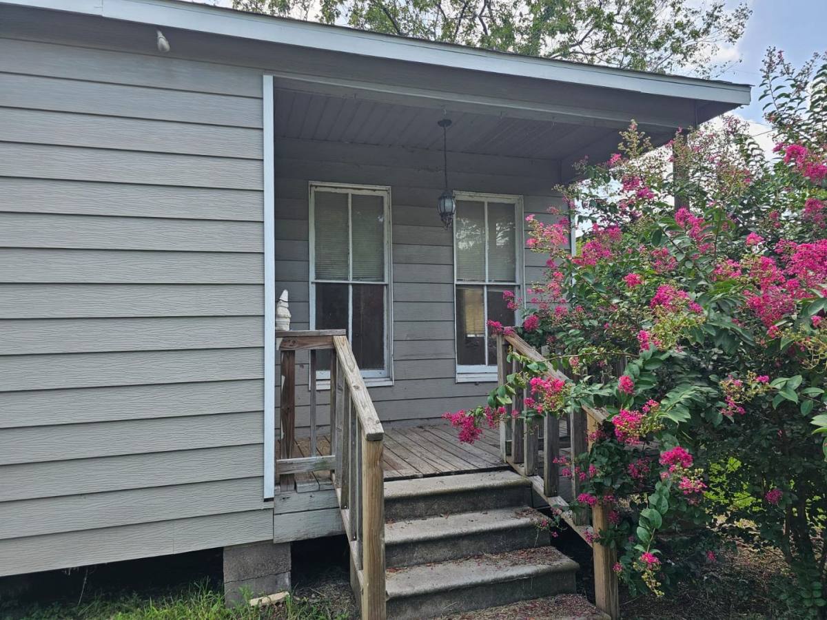 House for rent at 607 Elsbeth, Channelview, TX 77530
