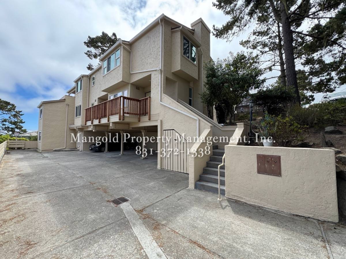 Townhouse for rent at 834 Alice St, Monterey, CA 93940