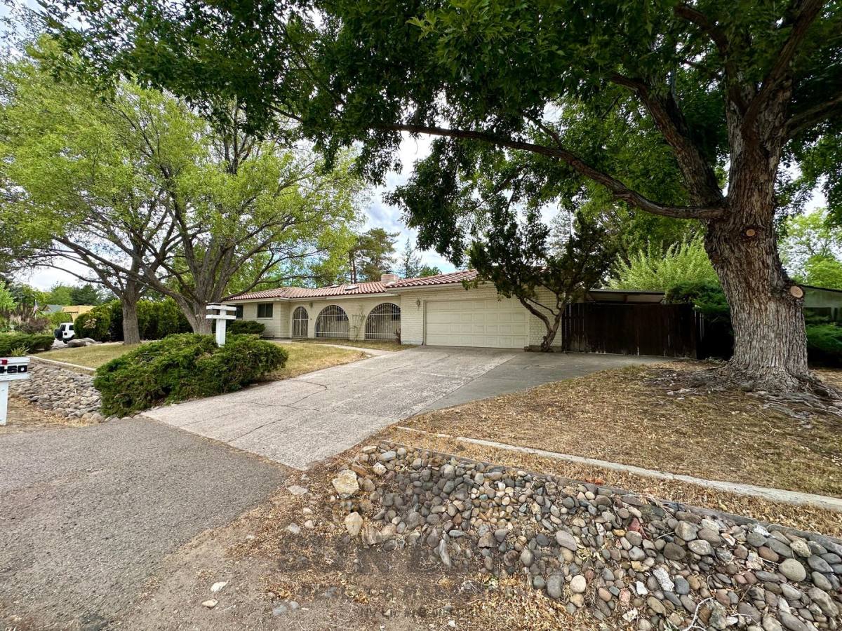 House for rent at 13460 S Hills Dr, Reno, NV 89511