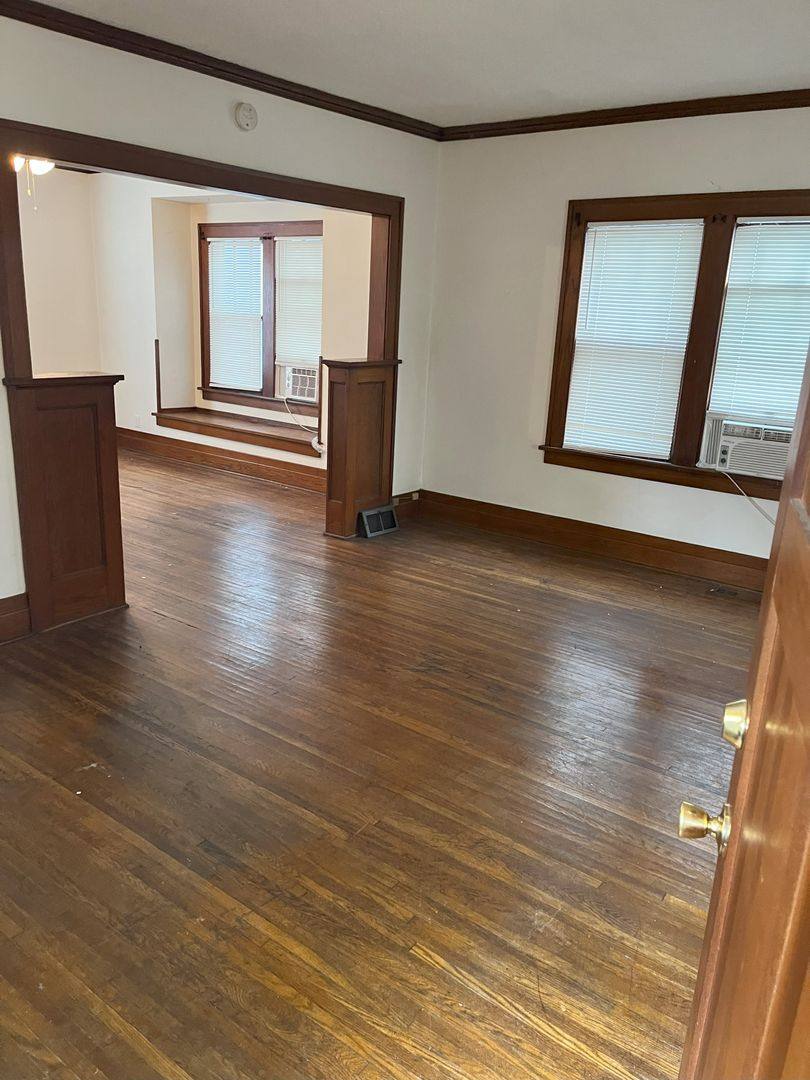 House for rent at 704 W 1st St, Waterloo, IA 50701