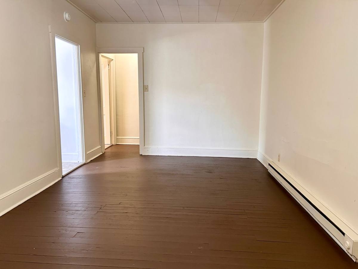 Apartment for rent at 45 N Wolf St, Manheim, PA 17545