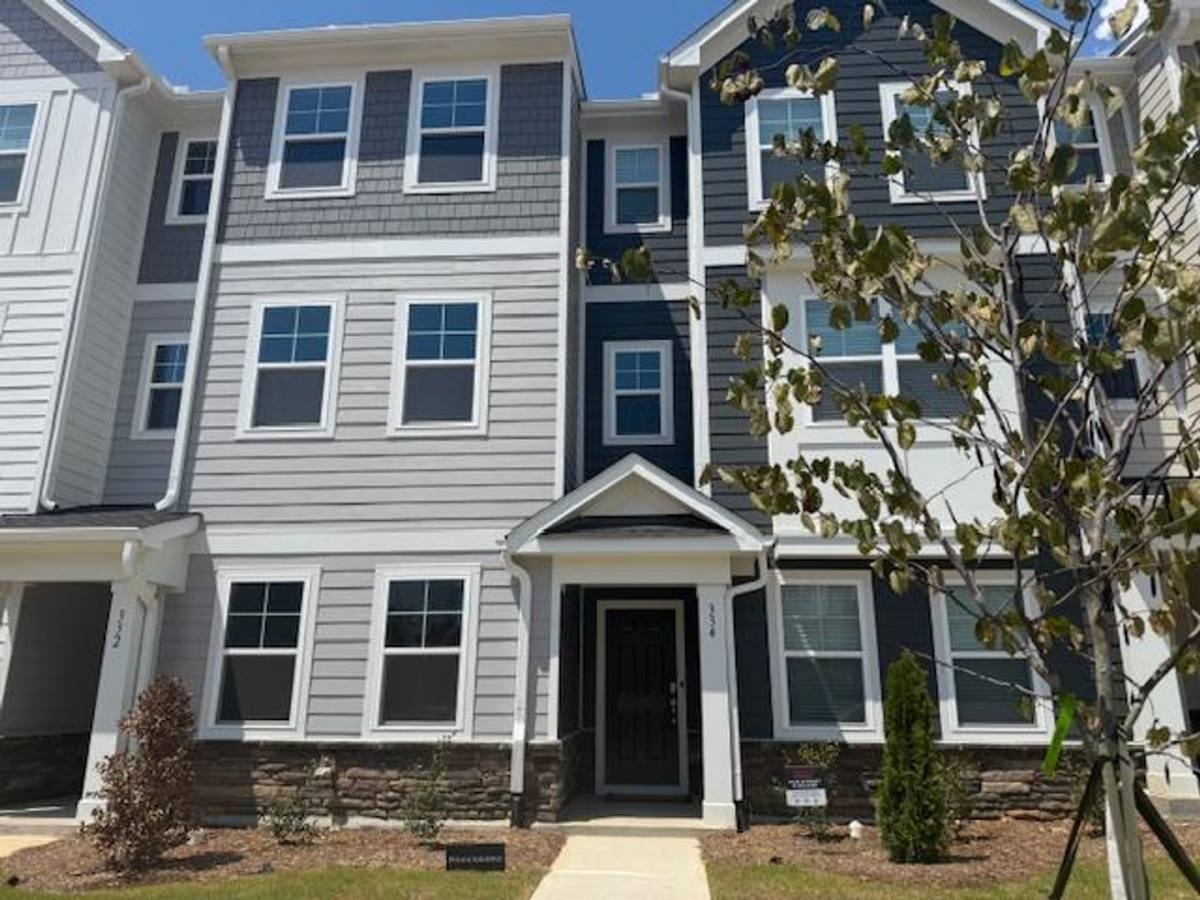 Townhouse for rent at 334 Carolina Springs Blvd, Apex, NC 27539