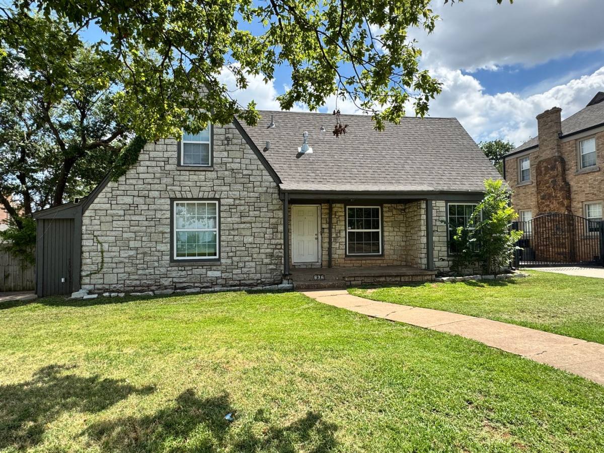 House for rent at 836 NE 25th St, Oklahoma City, OK 73105