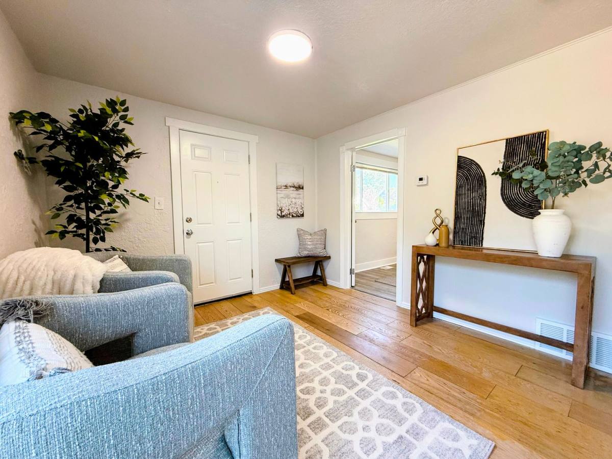 Apartment for rent at 2544 S 200 E, Salt Lake City, UT 84115
