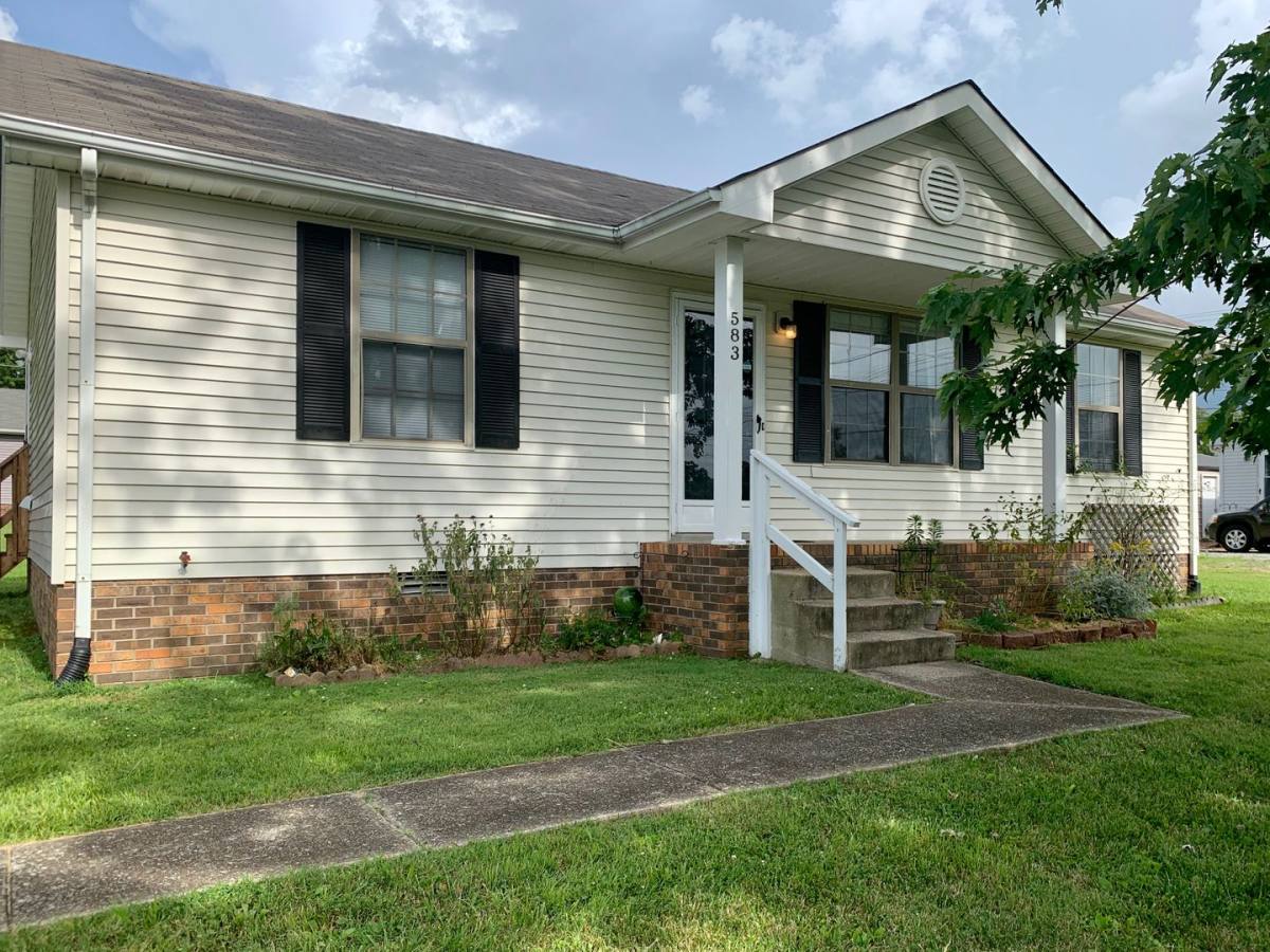 House for rent at 583 Cynthia Dr, Clarksville, TN 37042