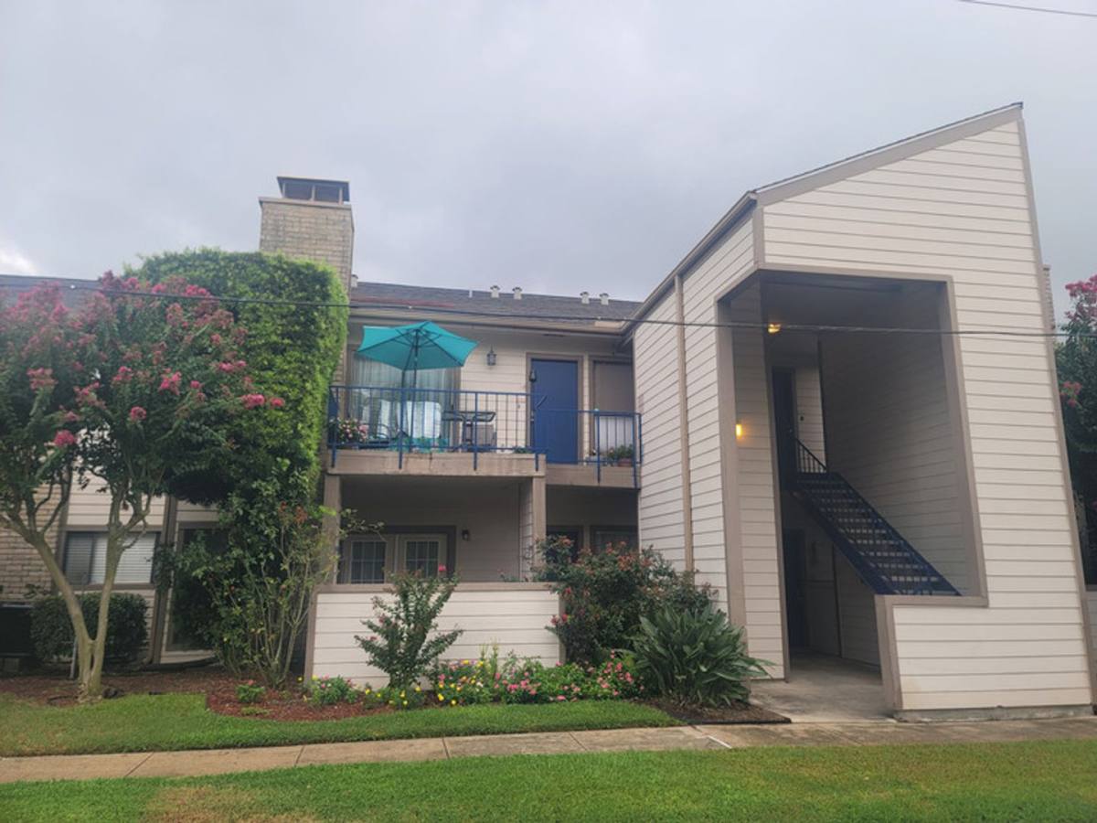 Condo for rent at 7076 N Holiday, Galveston, TX 77550
