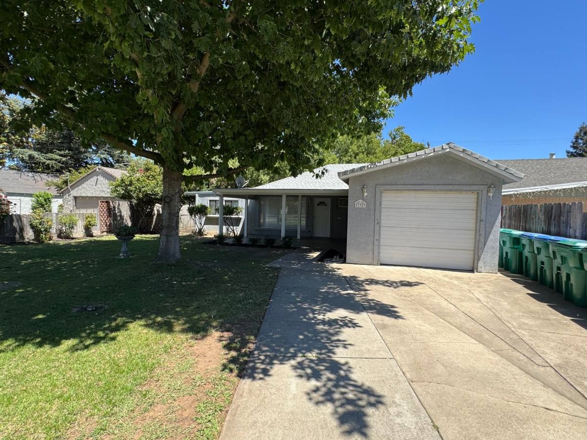 House for rent at 732 S Church St, Lodi, CA 95240
