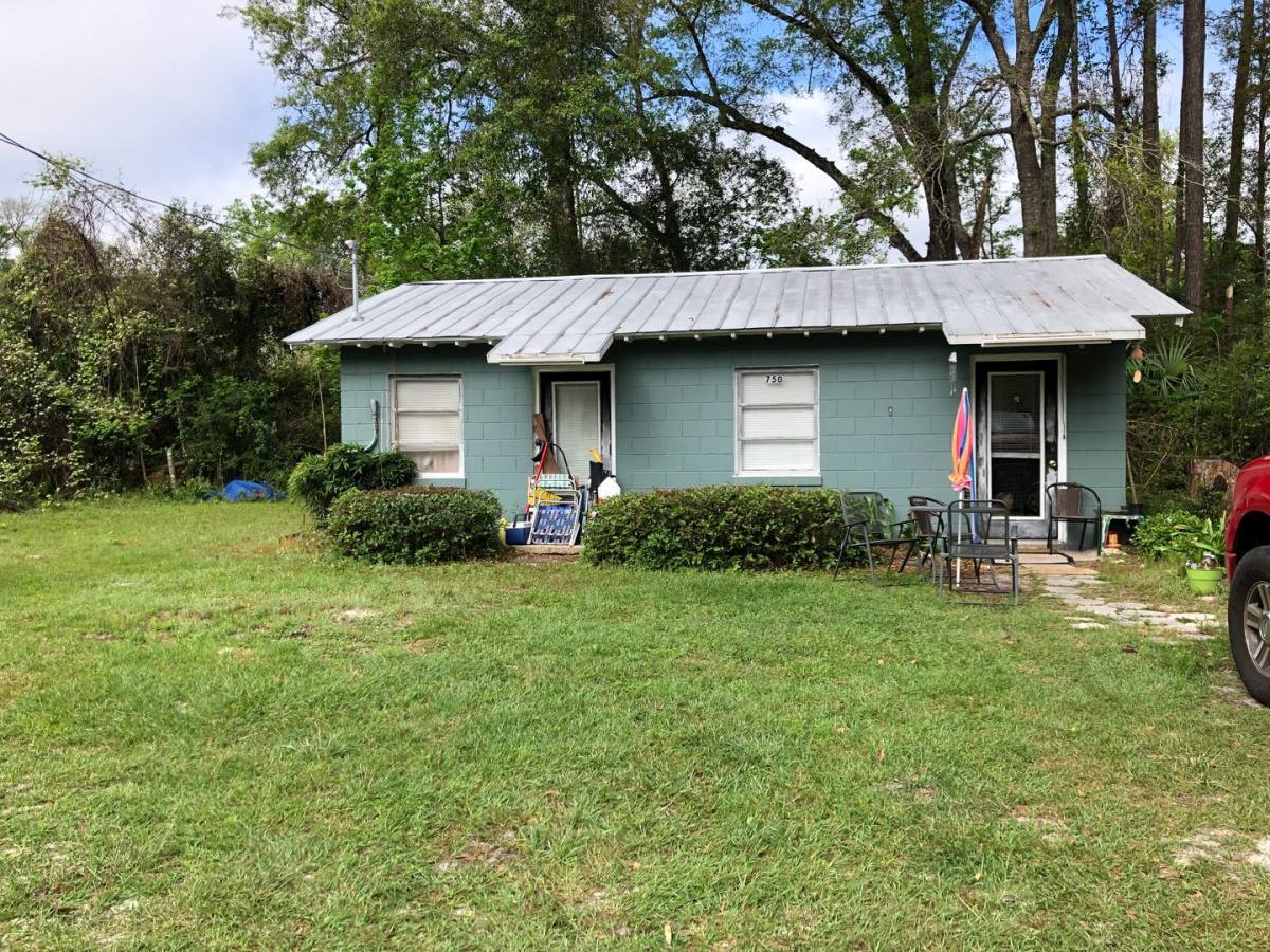 House for rent at 750 Woodville Highway, Crawfordville, FL 32327