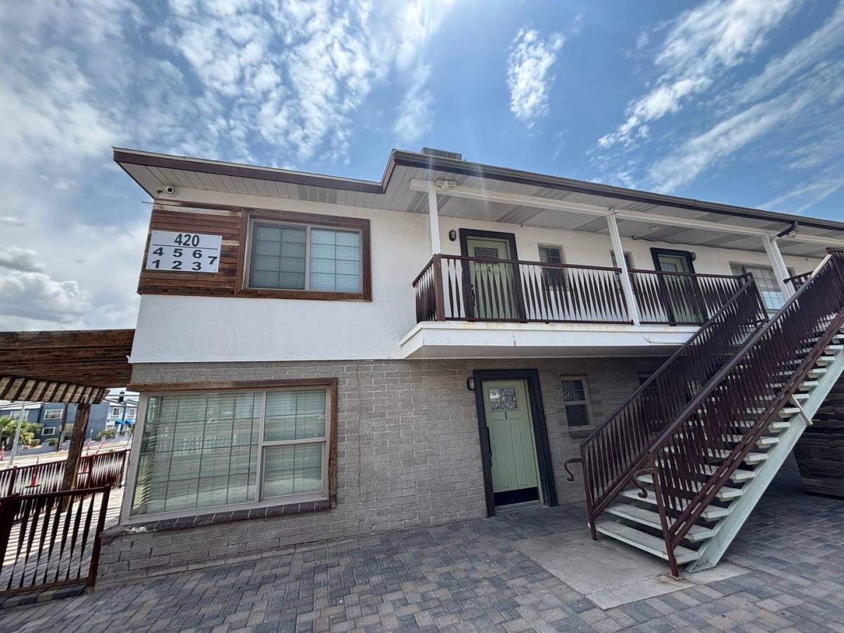 Apartment for rent at 420 S Maryland Parkway, Las Vegas, NV 89101