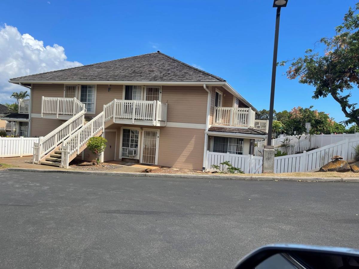 Townhouse for rent at 94-109 Wali Place, Waipahu, HI 96797