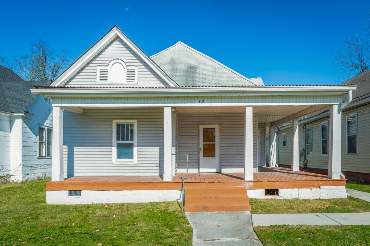 Apartment for rent at 1603 E 14th St, Chattanooga, TN 37404