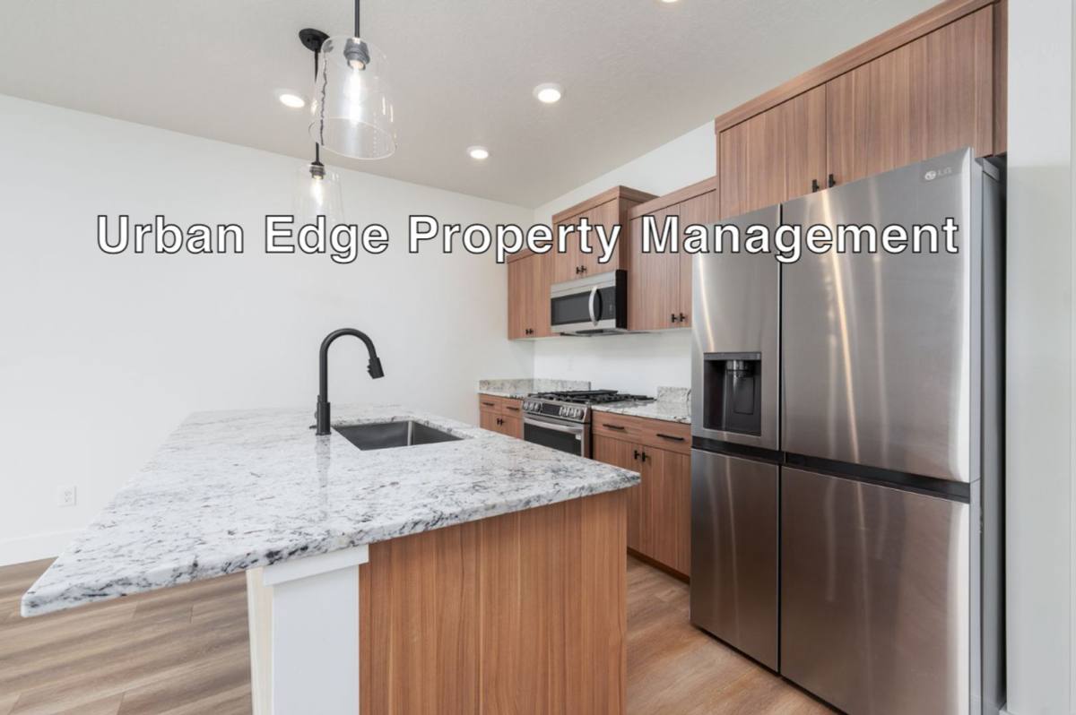Townhouse for rent at 5037 E Woodward Lane, Nampa, ID 83687