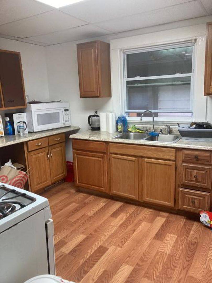 Apartment for rent at 323 Wellington Ave, Rochester, NY 14619