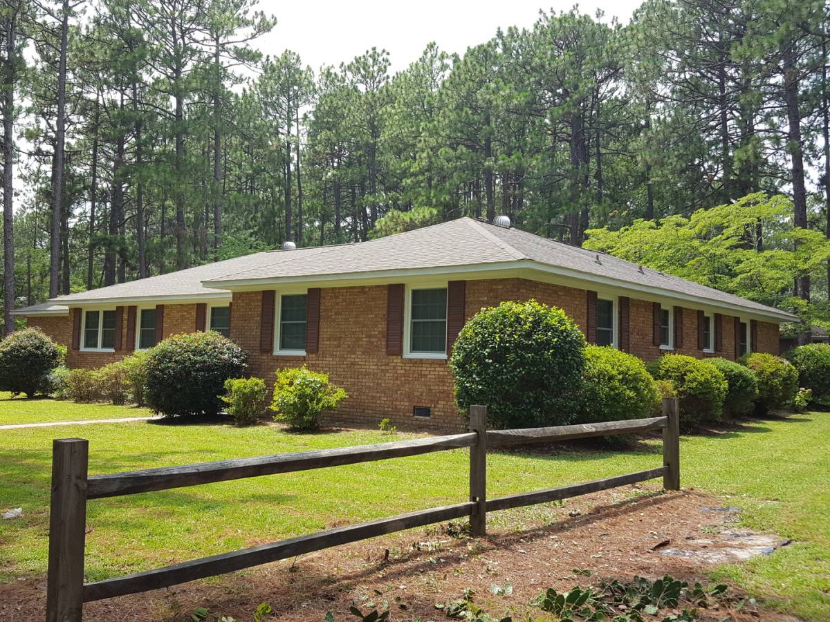 House for rent at 301 John McQueen Rd, Aberdeen, NC 28315