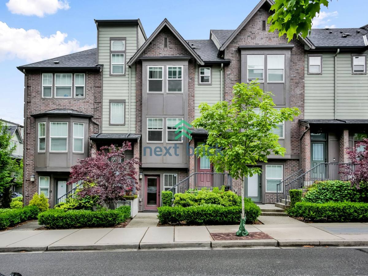 House for rent at 972 NE Discovery Dr, Issaquah, WA 98029
