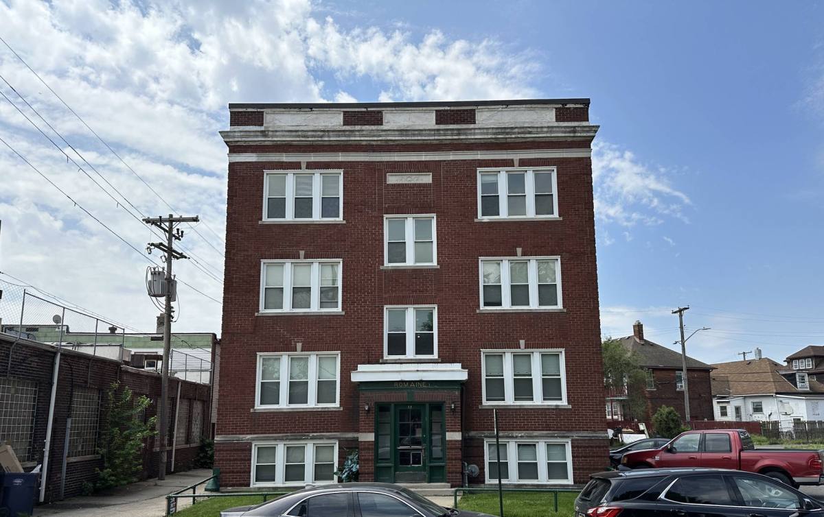 Apartment for rent at 11 Linden St, River Rouge, MI 48218