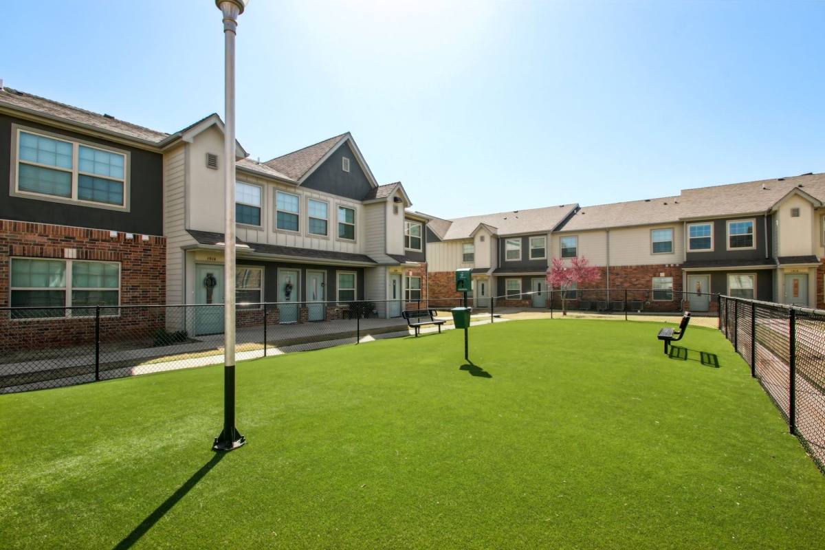 2501 Pendleton Dr, Norman, OK 73072 - Apartment for Rent - Image 6