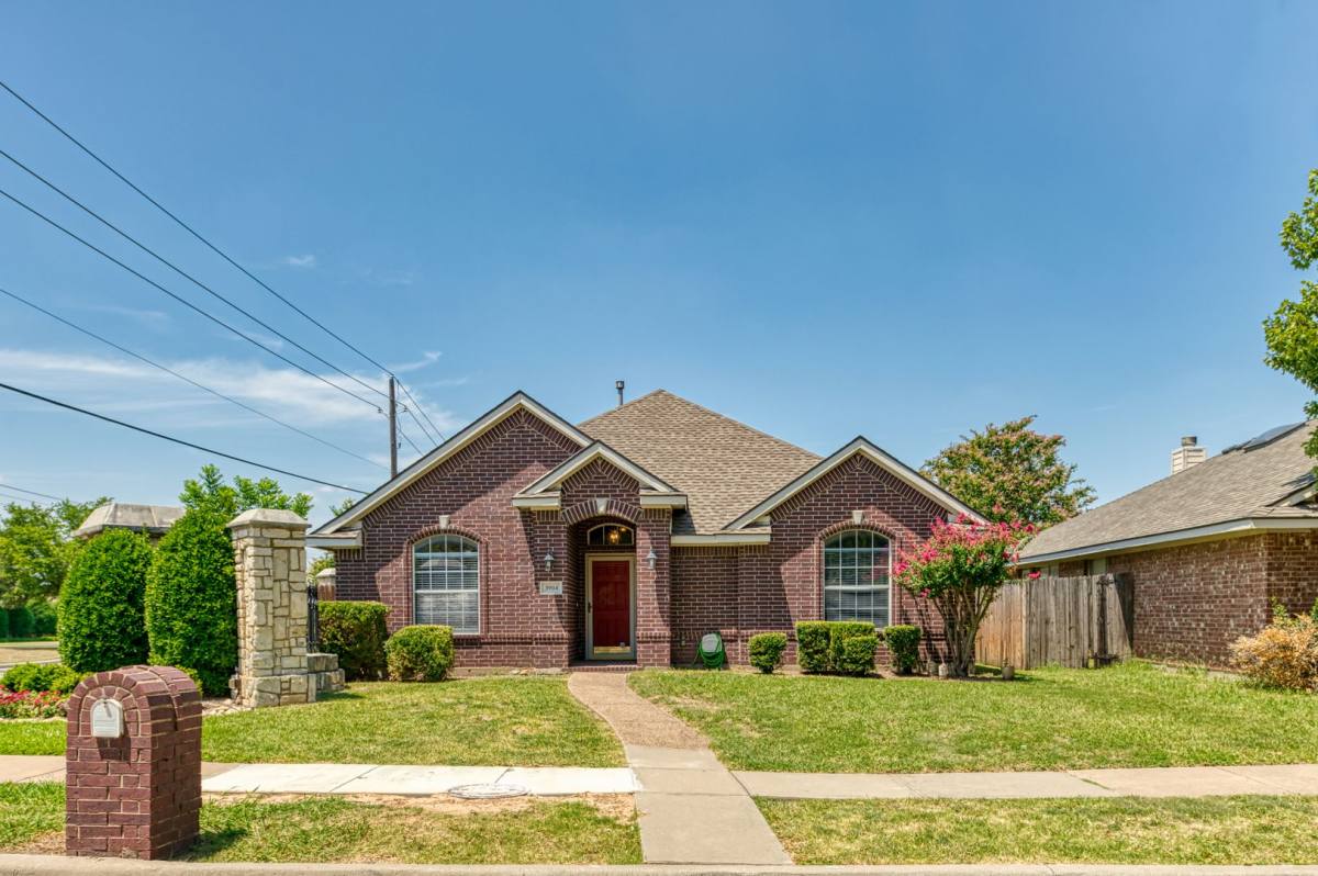 House for rent at 3904 Columbus Dr, McKinney, TX 75070