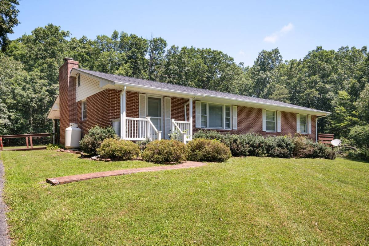 House for rent at 604 Mabry Lane, Blacksburg, VA 24060
