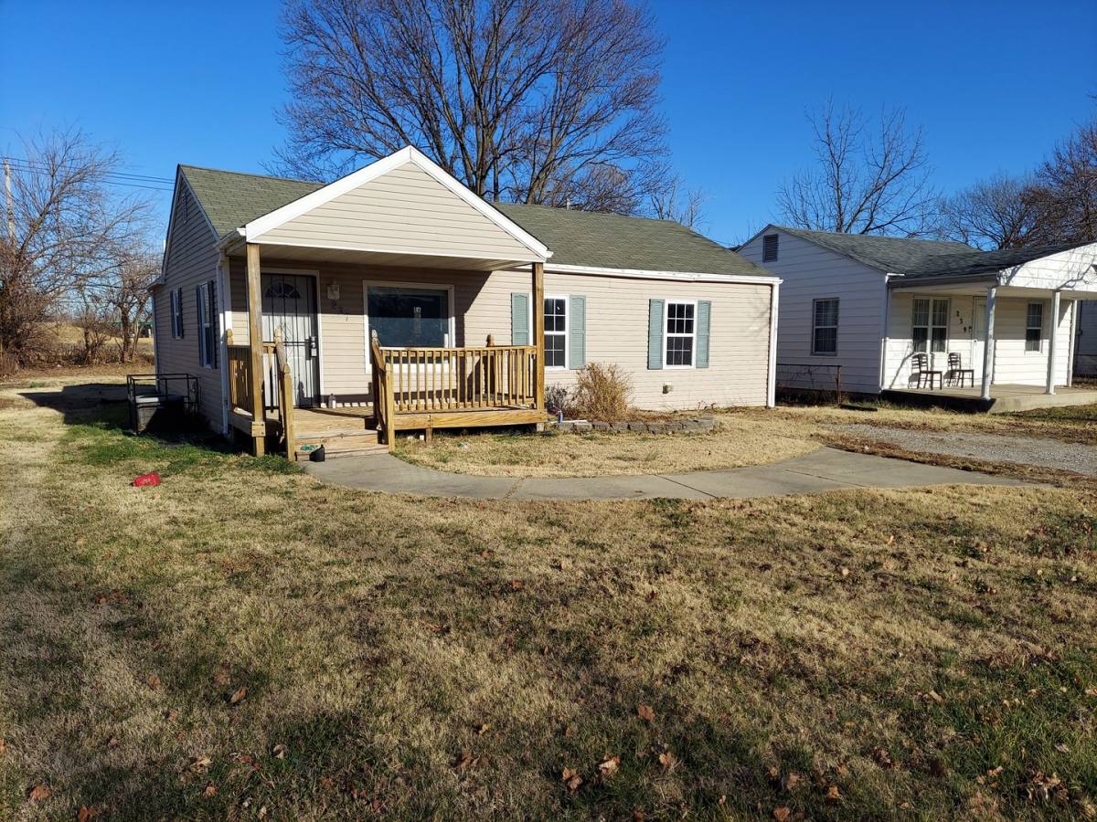 House for rent at 237 Nadine, East Saint Louis, IL 62206