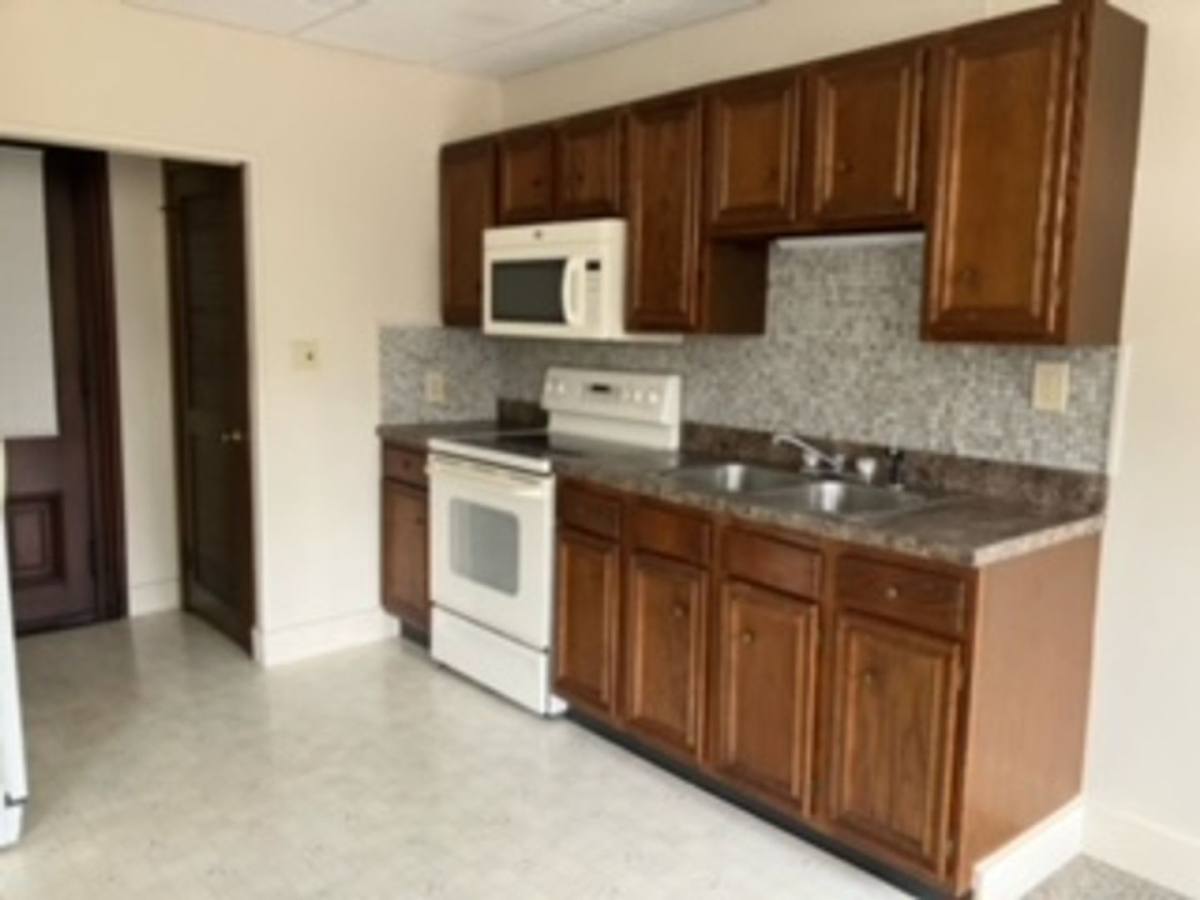 Apartment for rent at 806-808 Cumberland St, Lebanon, PA 17042