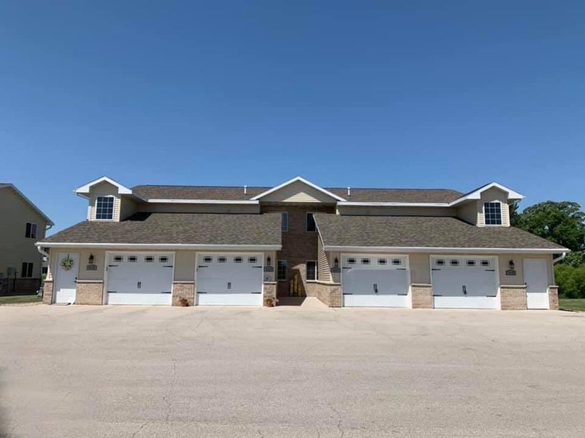 Townhouse for rent at 2188 S Broadway, De Pere, WI 54115