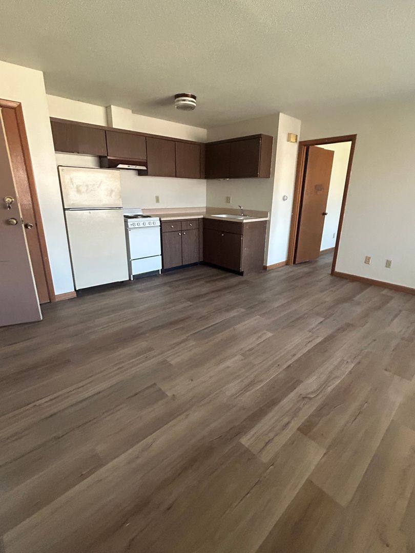 Apartment for rent at 2714 Wayne Ave, Iowa City, IA 52240
